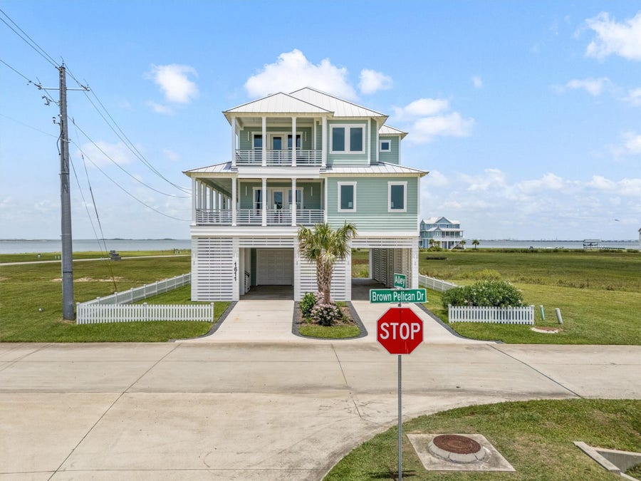 Property photo for 1611 Brown Pelican Bend, Galveston, TX