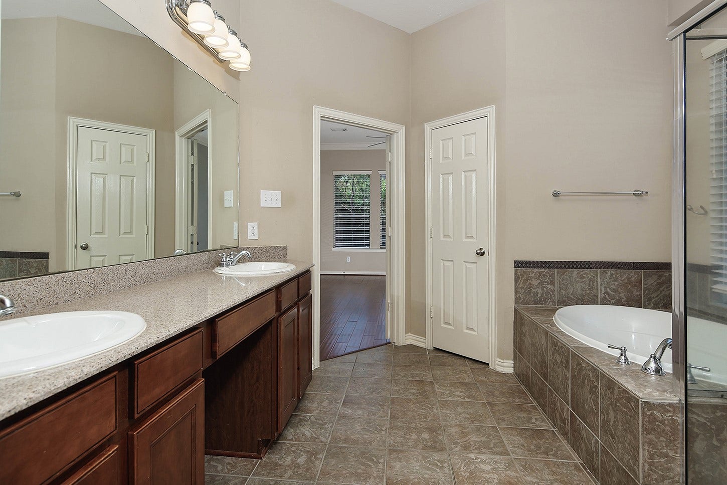 35 GRANITE PATH, The Woodlands, TX 77389 35 GRANITE PATH, The Woodlands, TX 77389