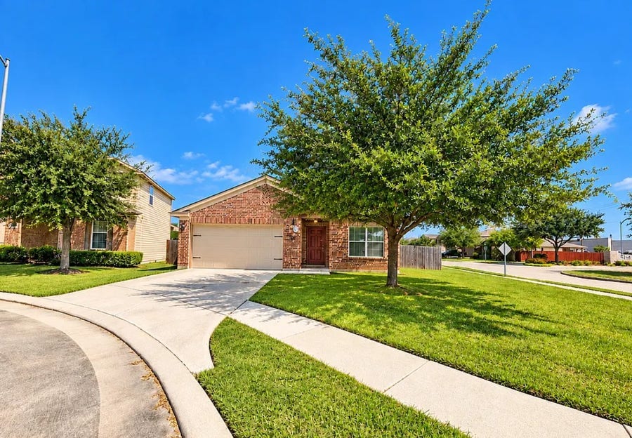 Property photo for 6902 Iris Court, Baytown, TX