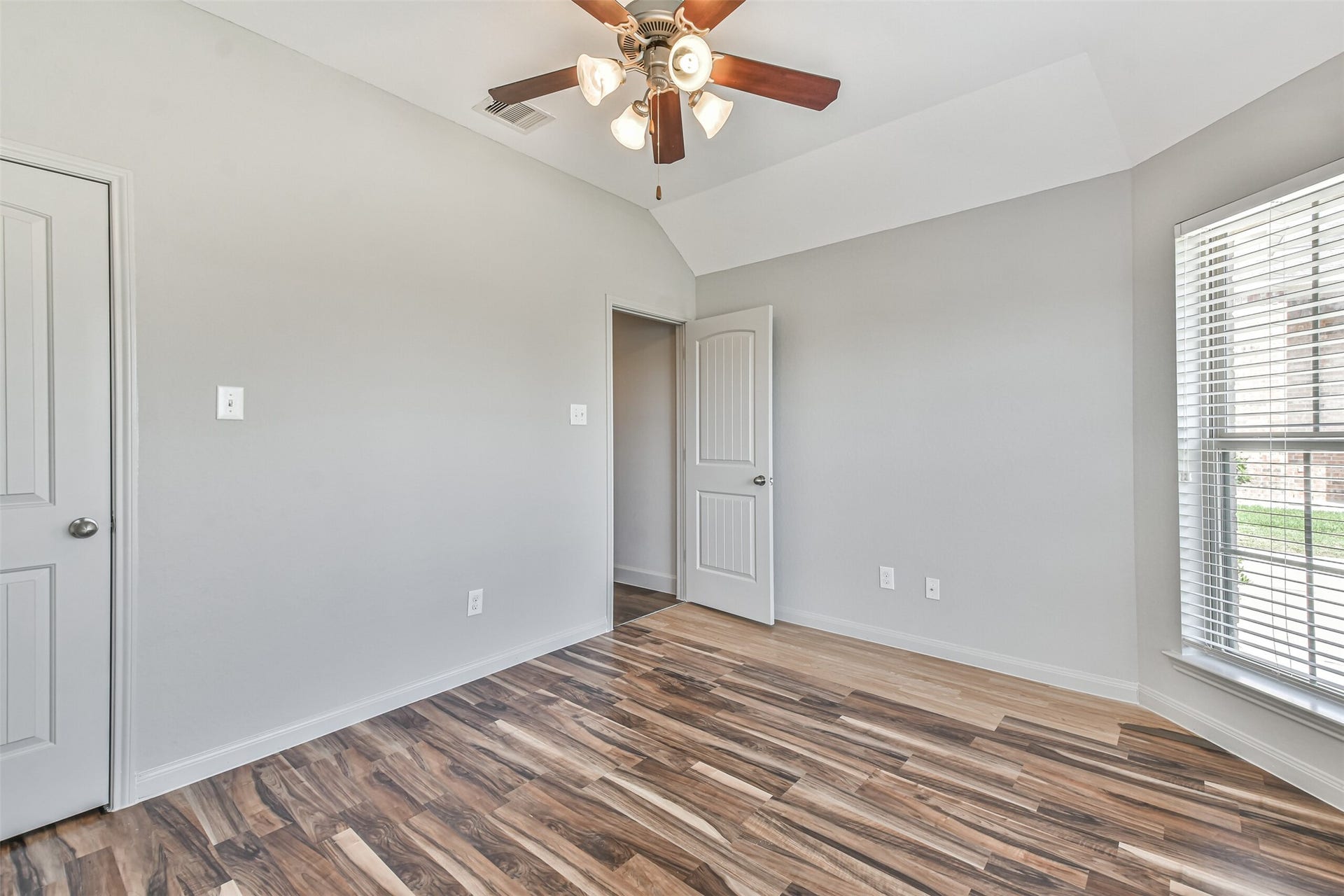 13307 Cassini Drive, Houston, TX 77044 13307 Cassini Drive, Houston, TX 77044