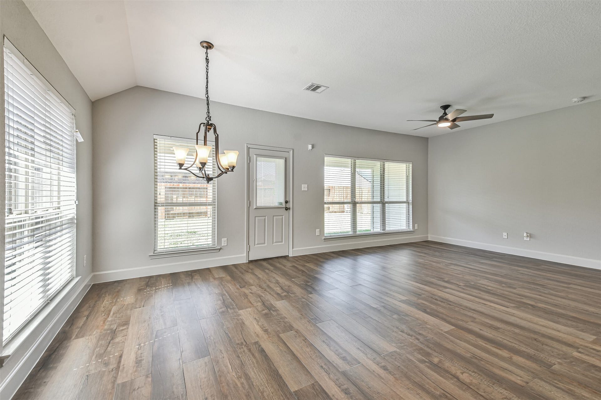 13307 Cassini Drive, Houston, TX 77044 13307 Cassini Drive, Houston, TX 77044