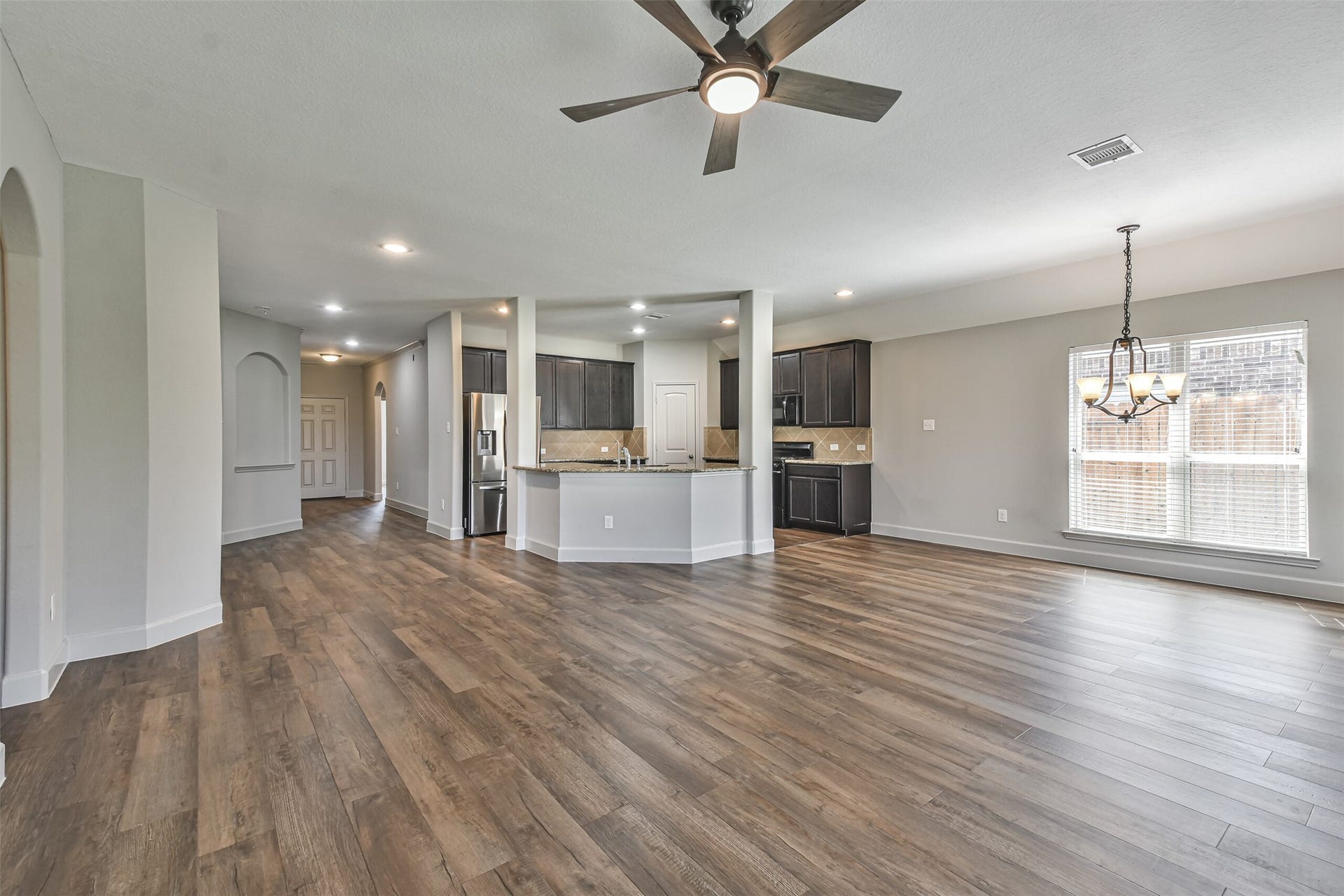 13307 Cassini Drive, Houston, TX 77044 13307 Cassini Drive, Houston, TX 77044