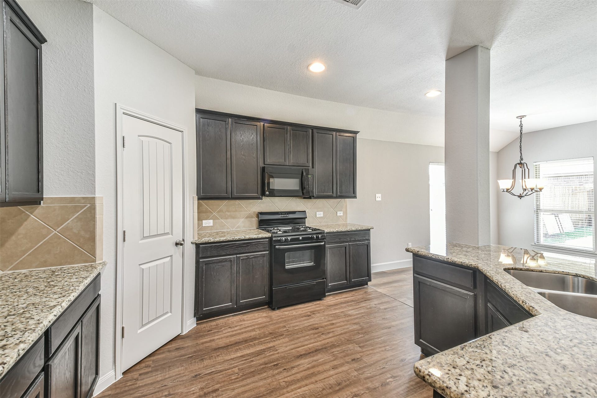 13307 Cassini Drive, Houston, TX 77044 13307 Cassini Drive, Houston, TX 77044