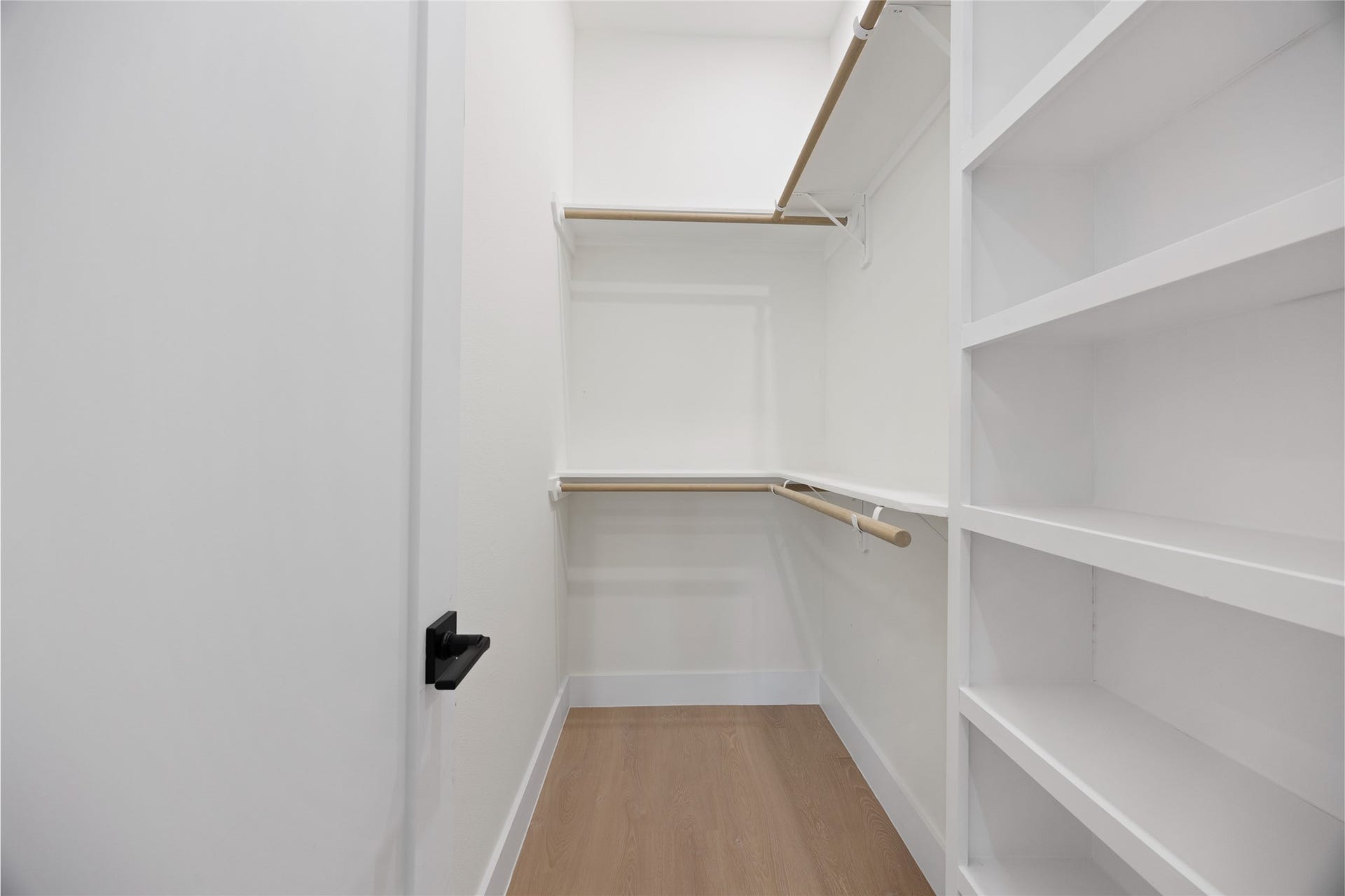6328 Sidney Street, Houston, TX 77021 closet #2 Primary
