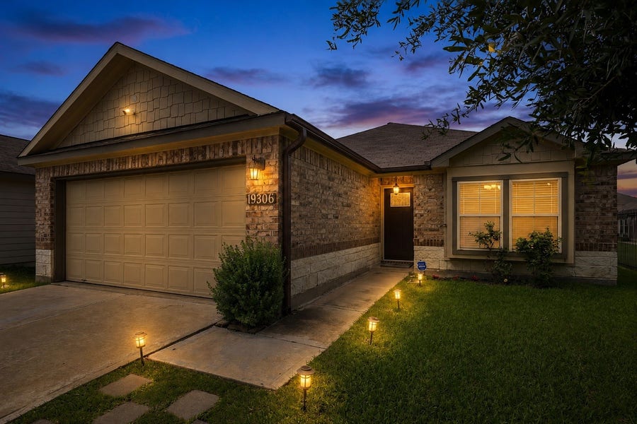 Property photo for 19306 Golden Wave Drive, Katy, TX