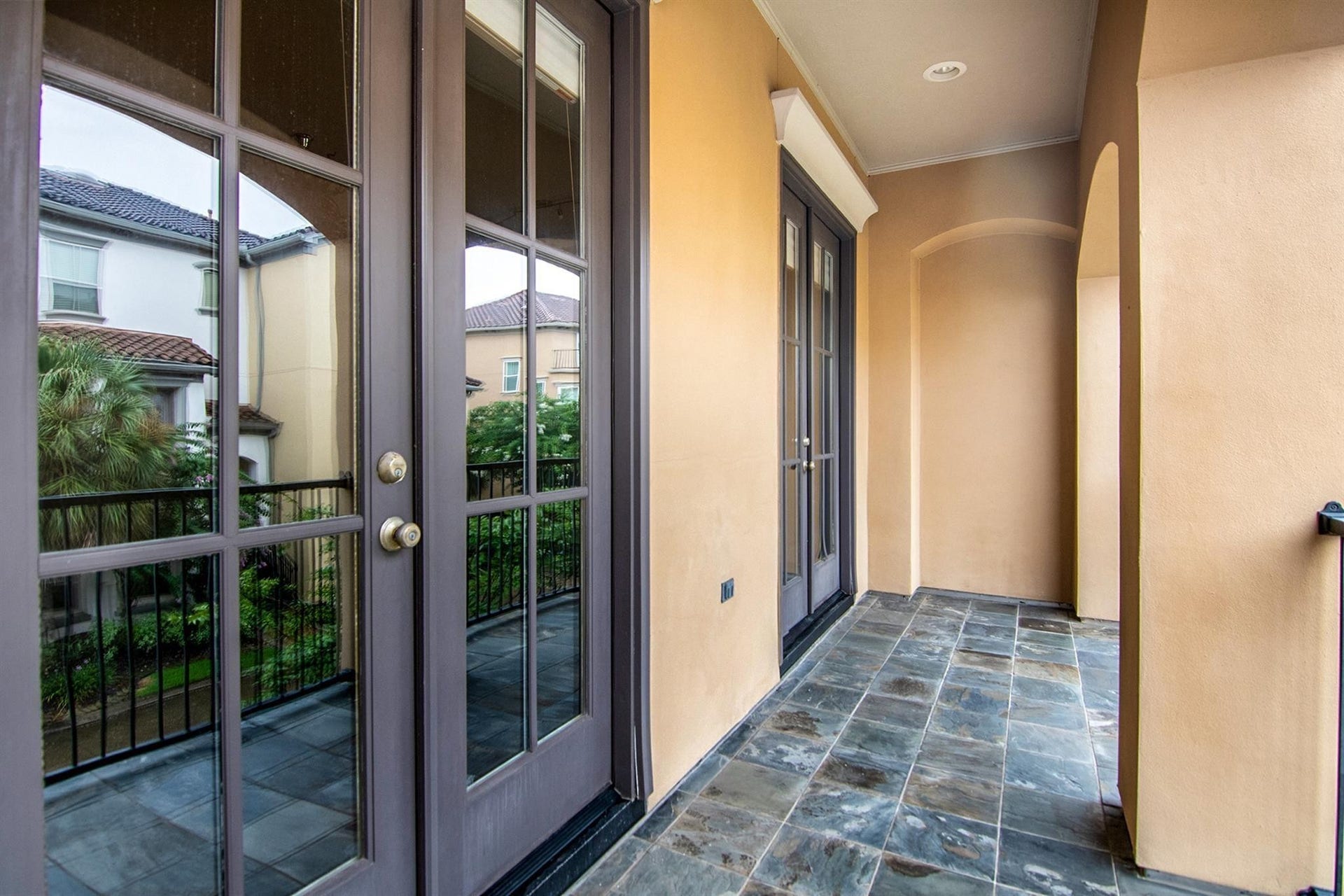 16 Laurelwood Drive, Pasadena, TX 77058 Enjoy a morning espresso on your slate tiled balcony