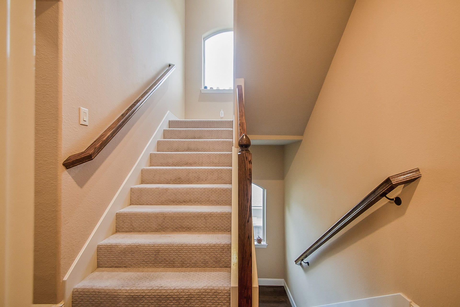 16 Laurelwood Drive, Pasadena, TX 77058 16 Laurelwood Drive, Pasadena, TX 77058