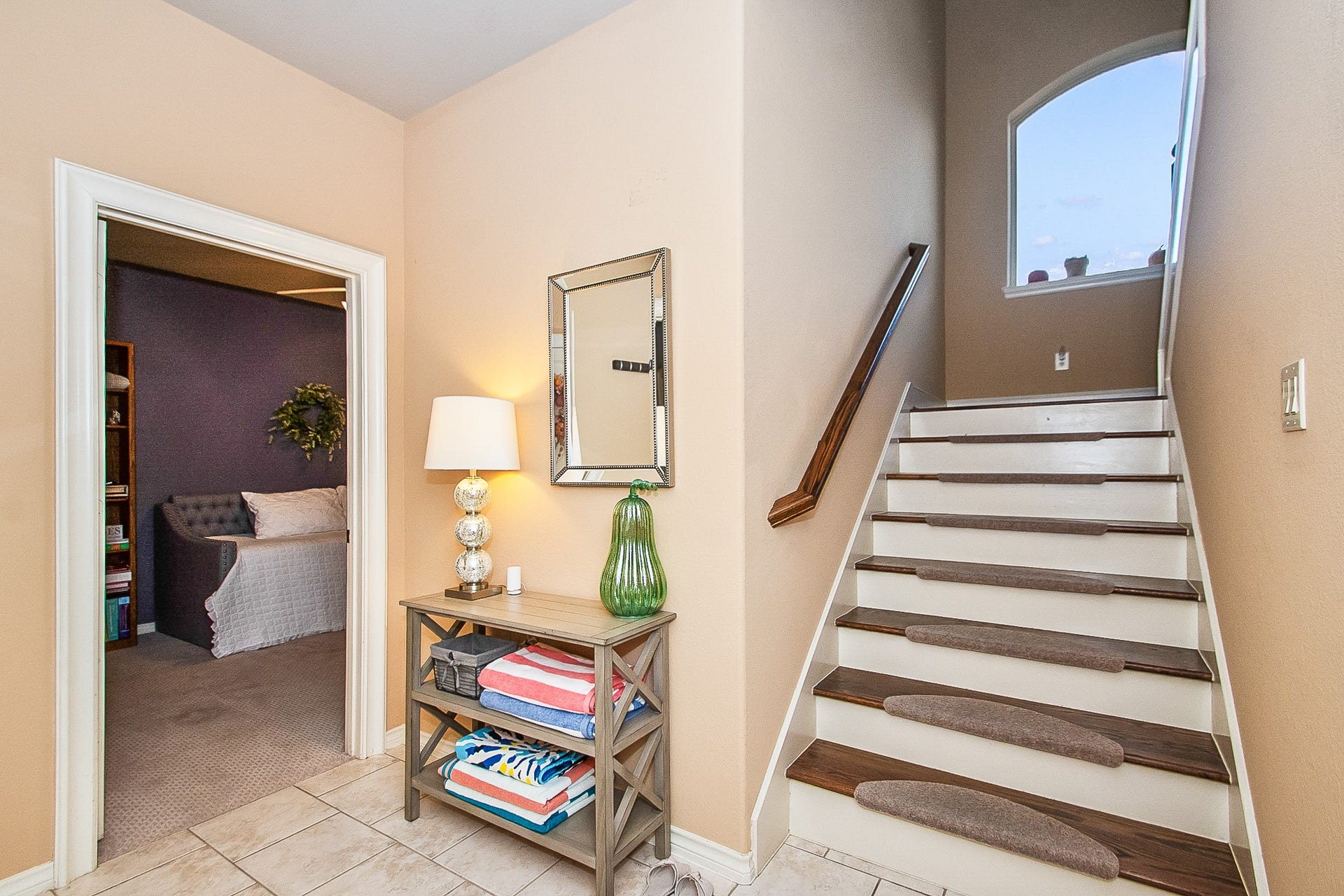 16 Laurelwood Drive, Pasadena, TX 77058 1st floor with Secondary Bedroom and Main Entry