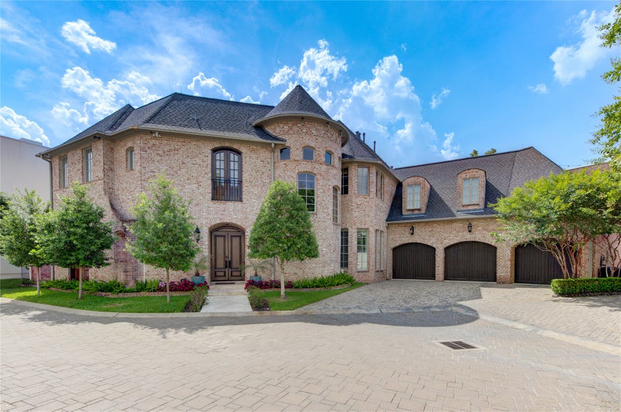Property photo for 5110 W Oak Mews, Houston, TX