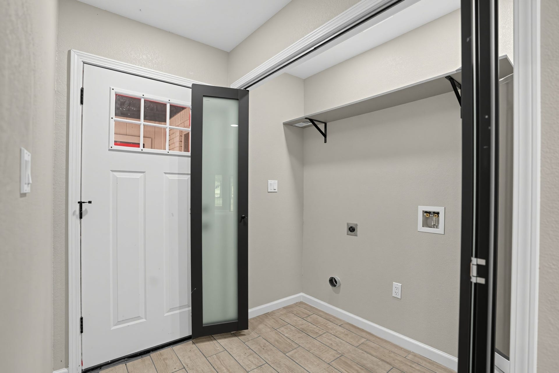 15 Presidio Road, Montgomery, TX 77356 15 Presidio Road, Montgomery, TX 77356