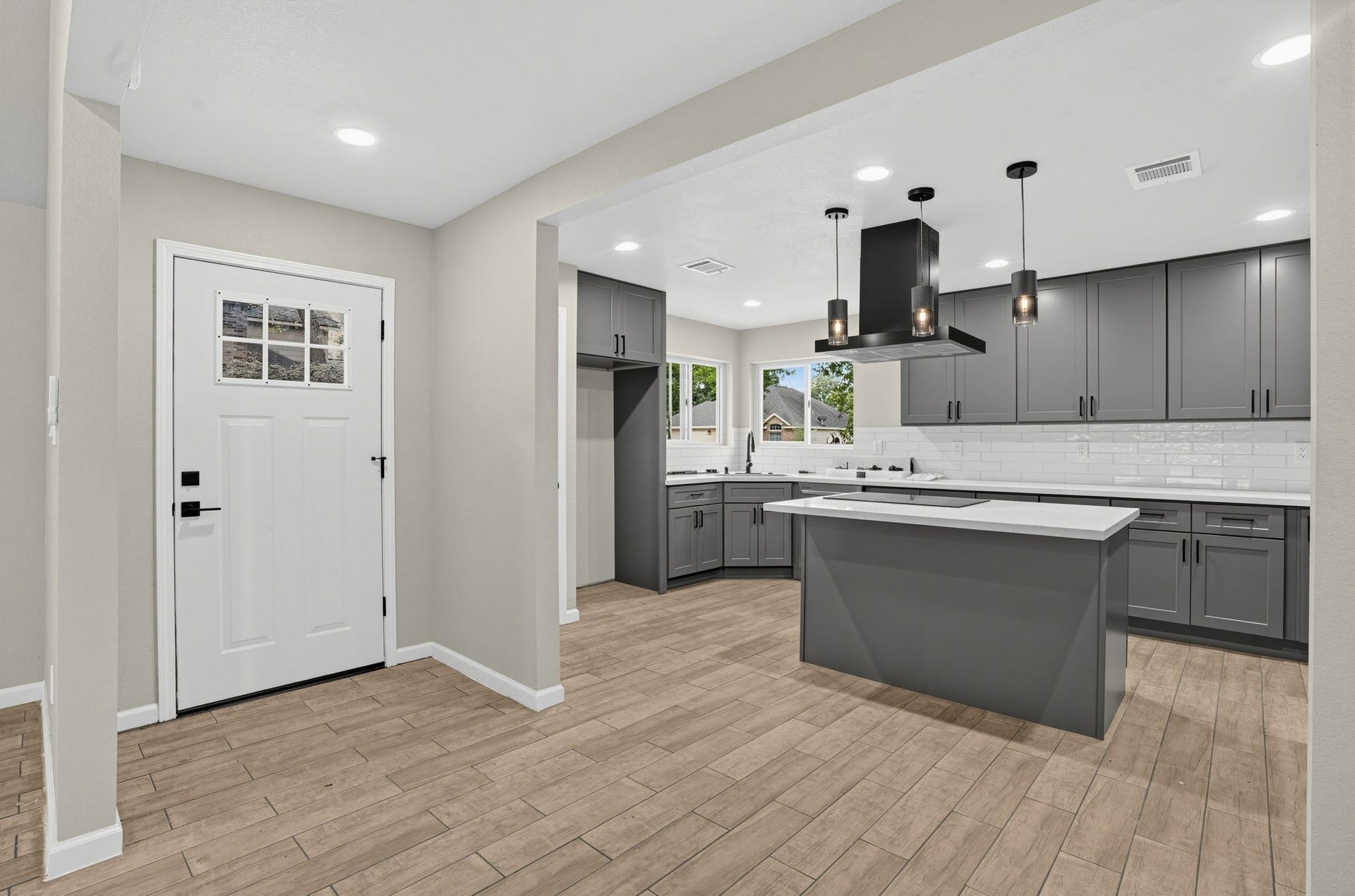15 Presidio Road, Montgomery, TX 77356 15 Presidio Road, Montgomery, TX 77356