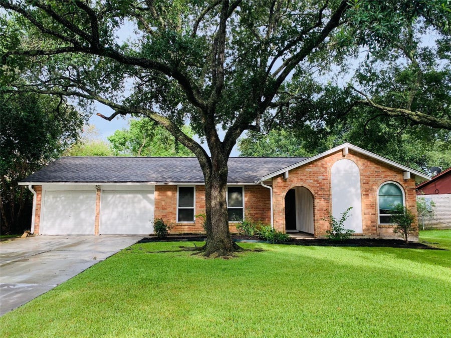 Property photo for 1910 Pear Creek Circle, Houston, TX
