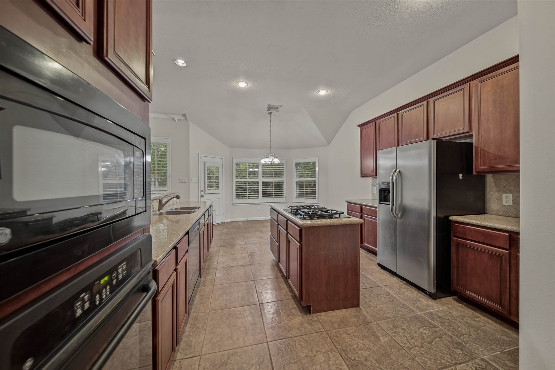 12026 Red Oak Court, Magnolia, TX 77354