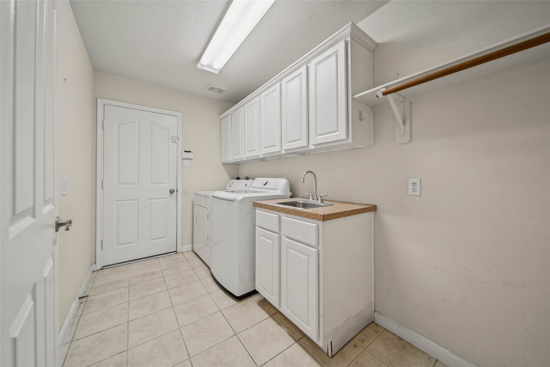 12026 Red Oak Court, Magnolia, TX 77354