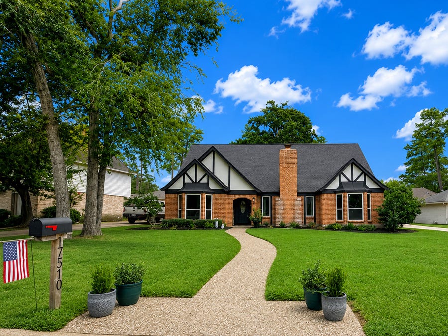 Property photo for 17510 Sorrel Ridge Drive, Spring, TX