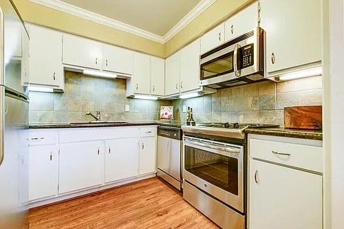 PLEASE VIEW THE VIRTUAL TOUR LINK IN THE LISTING TO SEE ACRTUAL LAYOUT