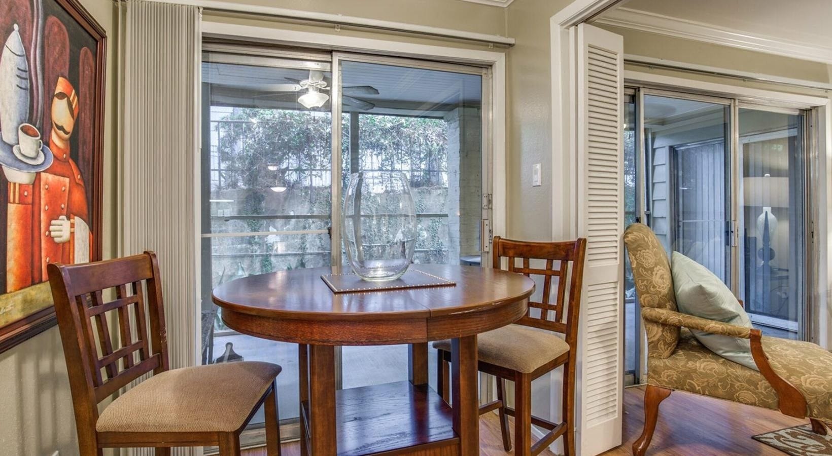 PLEASE VIEW THE VIRTUAL TOUR LINK IN THE LISTING TO SEE ACRTUAL LAYOUT
