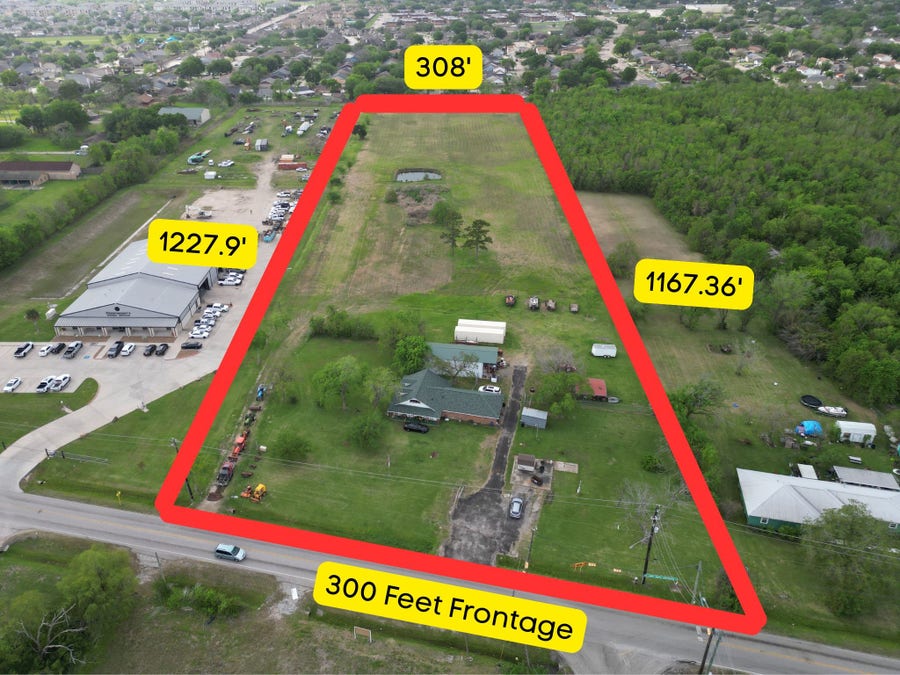 Property photo for 2319 W Cedar Bayou Lynchburg Road, Baytown, TX