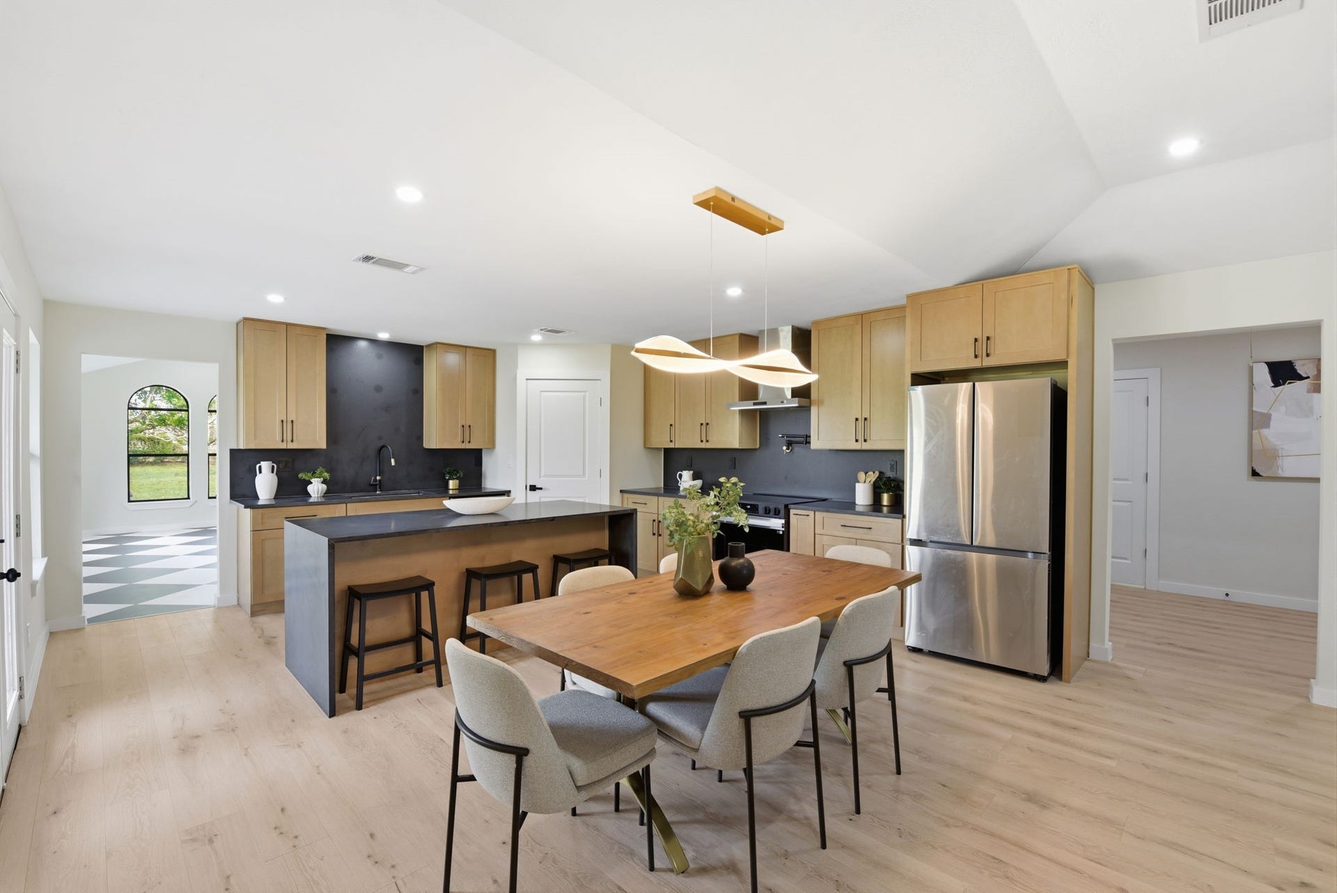 1011 Sycamore Road, Richmond, TX 77469 Another view of the beautiful kitchen with a walk in pantry, Samsun Bespoke appliances