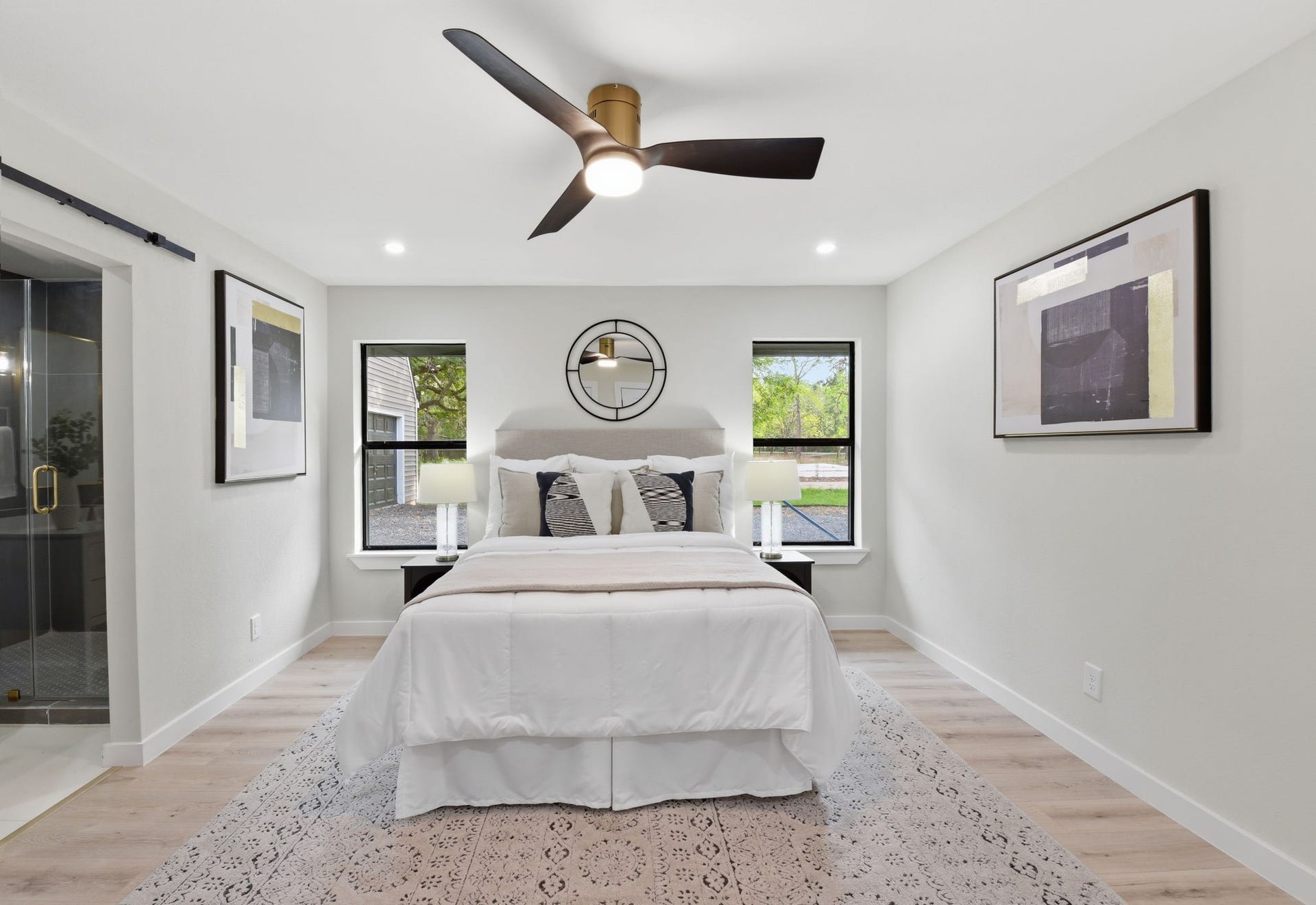 1011 Sycamore Road, Richmond, TX 77469 Another view of the secondary suite