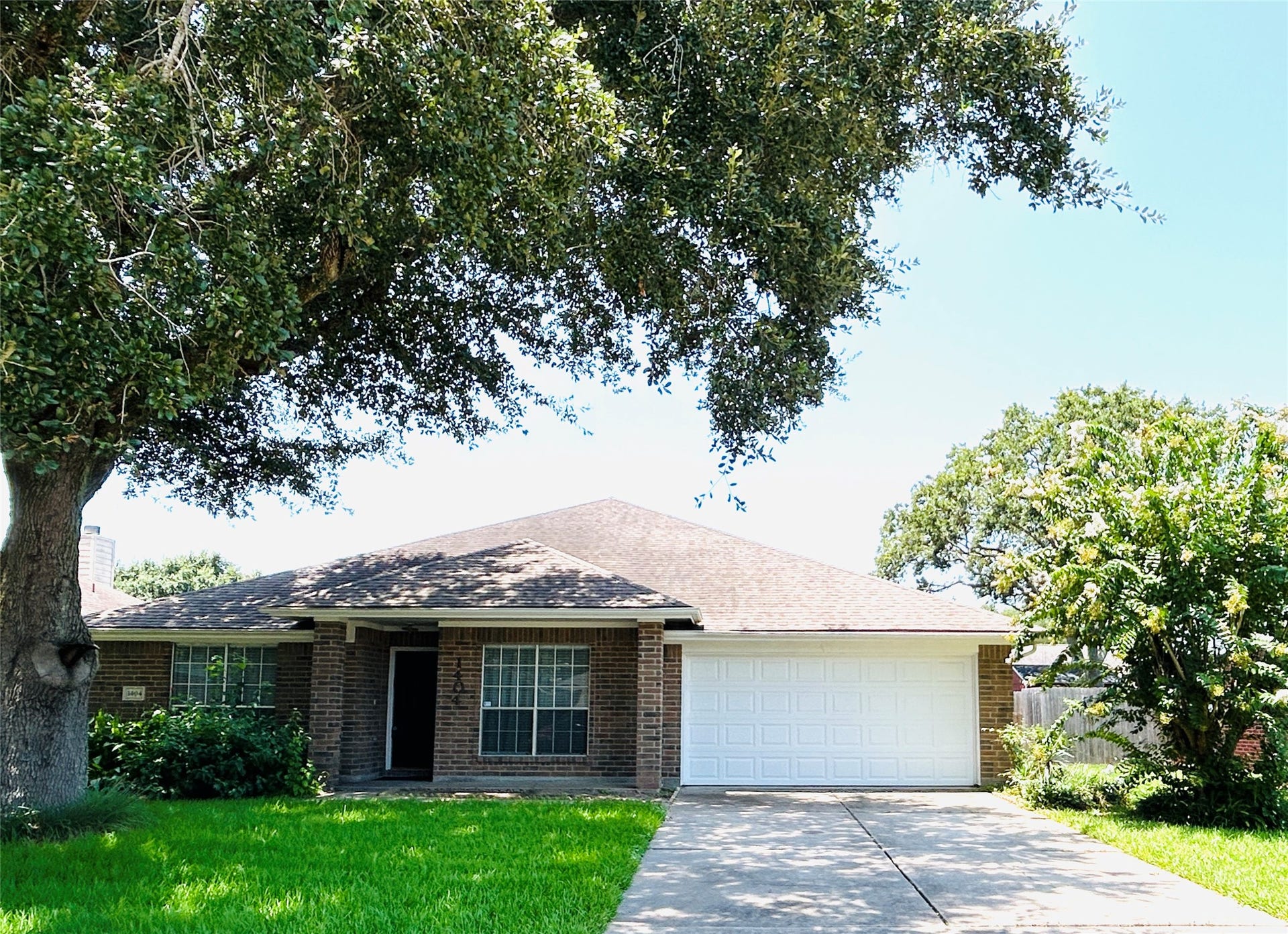 1404 Helmsley Drive, Rosenberg, TX 77471 1404 Helmsley Drive, Rosenberg, TX 77471