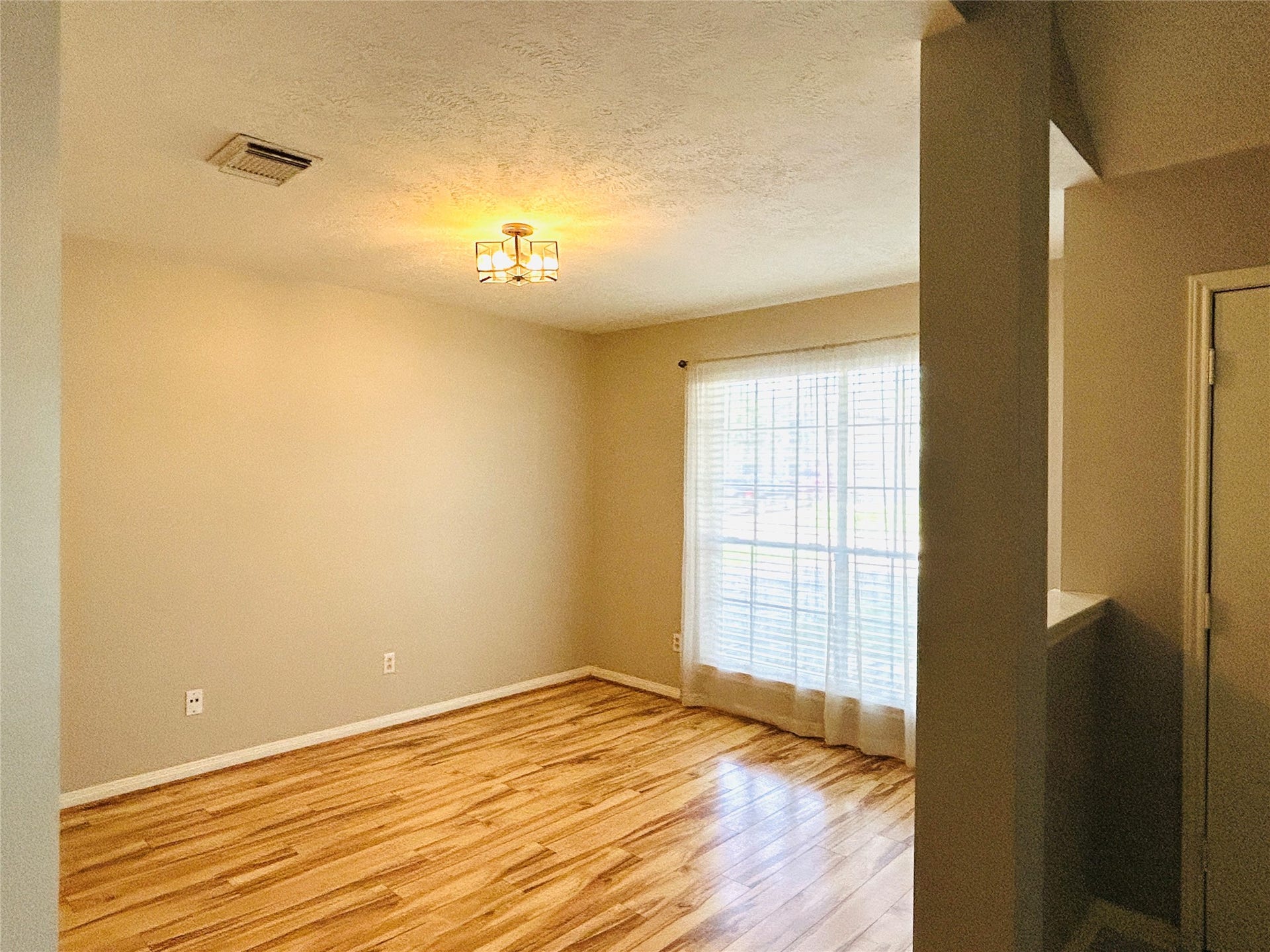 1404 Helmsley Drive, Rosenberg, TX 77471 1404 Helmsley Drive, Rosenberg, TX 77471