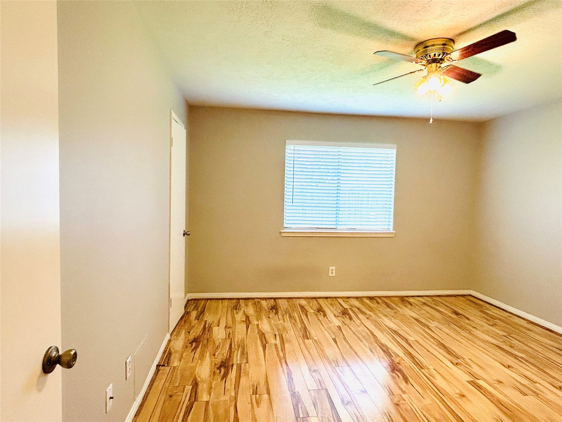 1404 Helmsley Drive, Rosenberg, TX 77471 1404 Helmsley Drive, Rosenberg, TX 77471