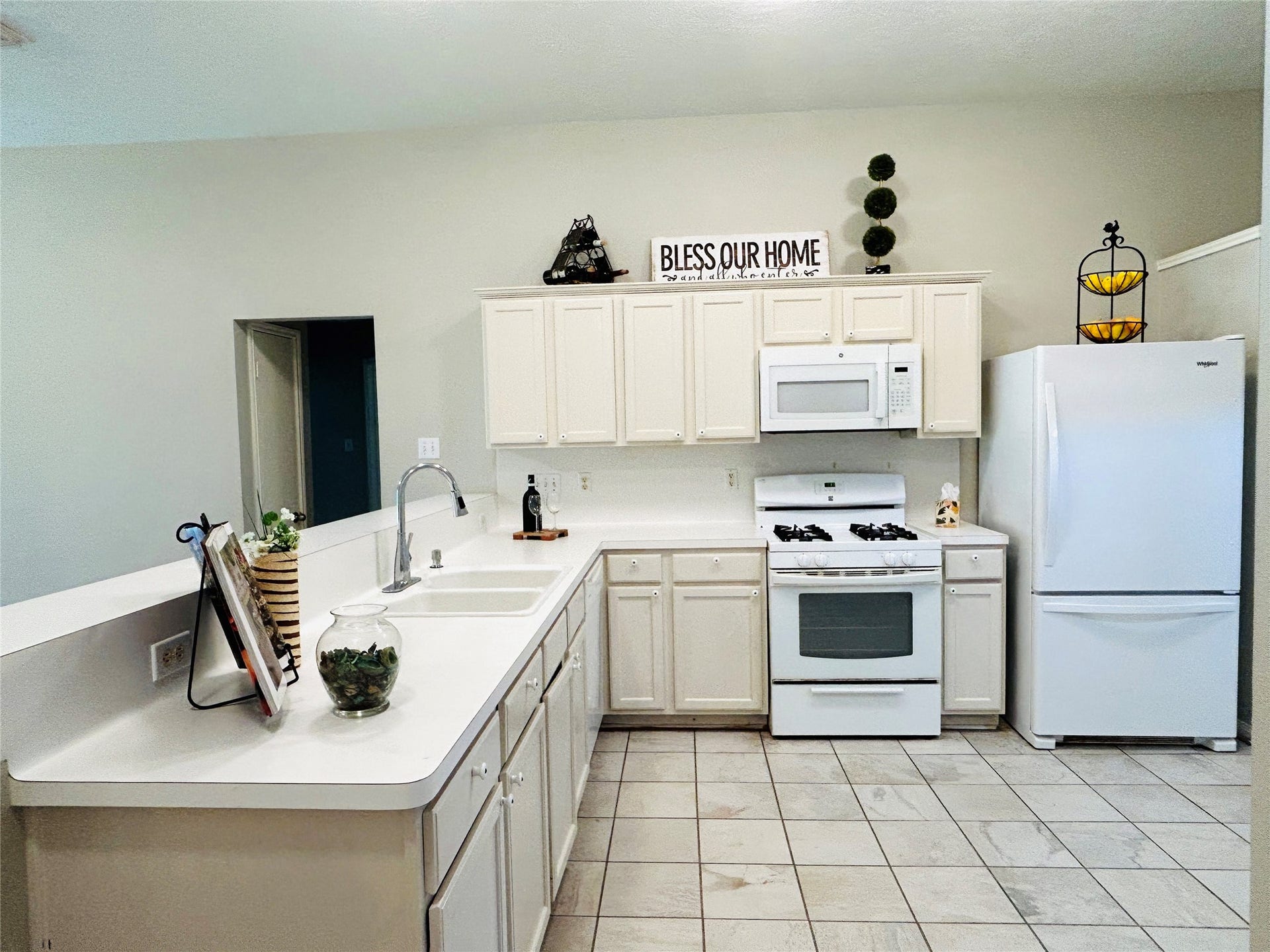 1404 Helmsley Drive, Rosenberg, TX 77471 1404 Helmsley Drive, Rosenberg, TX 77471