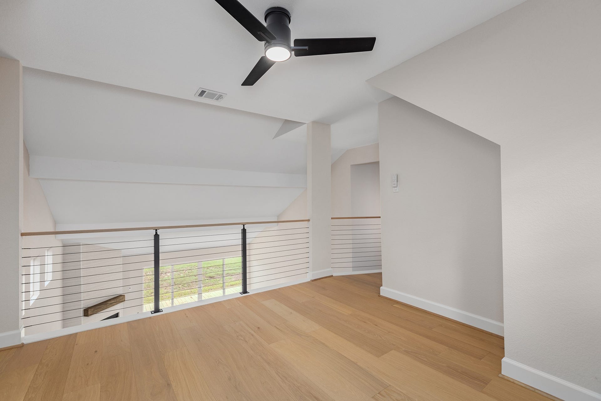 50 N Timber Top Drive, The Woodlands, TX 77380 50 N Timber Top Drive, The Woodlands, TX 77380