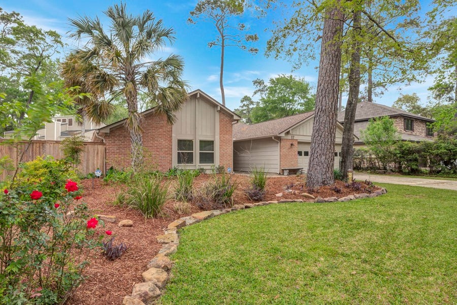 Property photo for 17 Wishbonebush Road, The Woodlands, TX