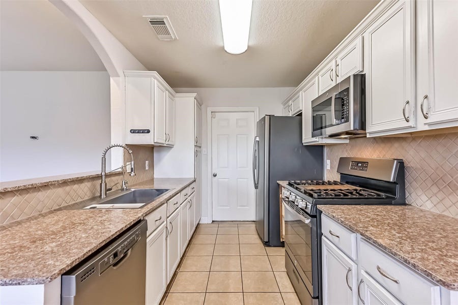 Property photo for 911 Ruth Circle, Texas City, TX