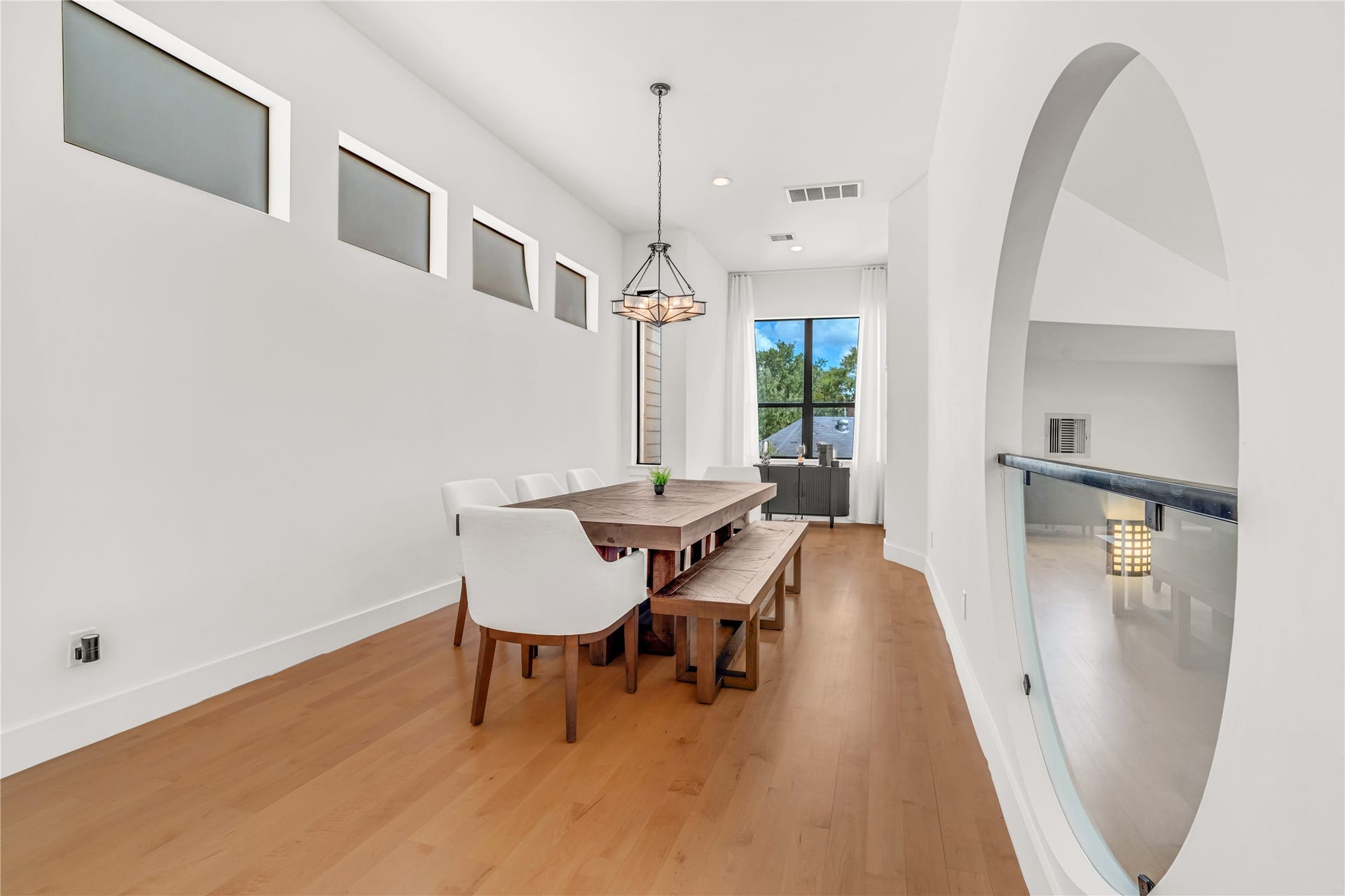 1624 Vermont Street, Houston, TX 77006 1624 Vermont Street, Houston, TX 77006
