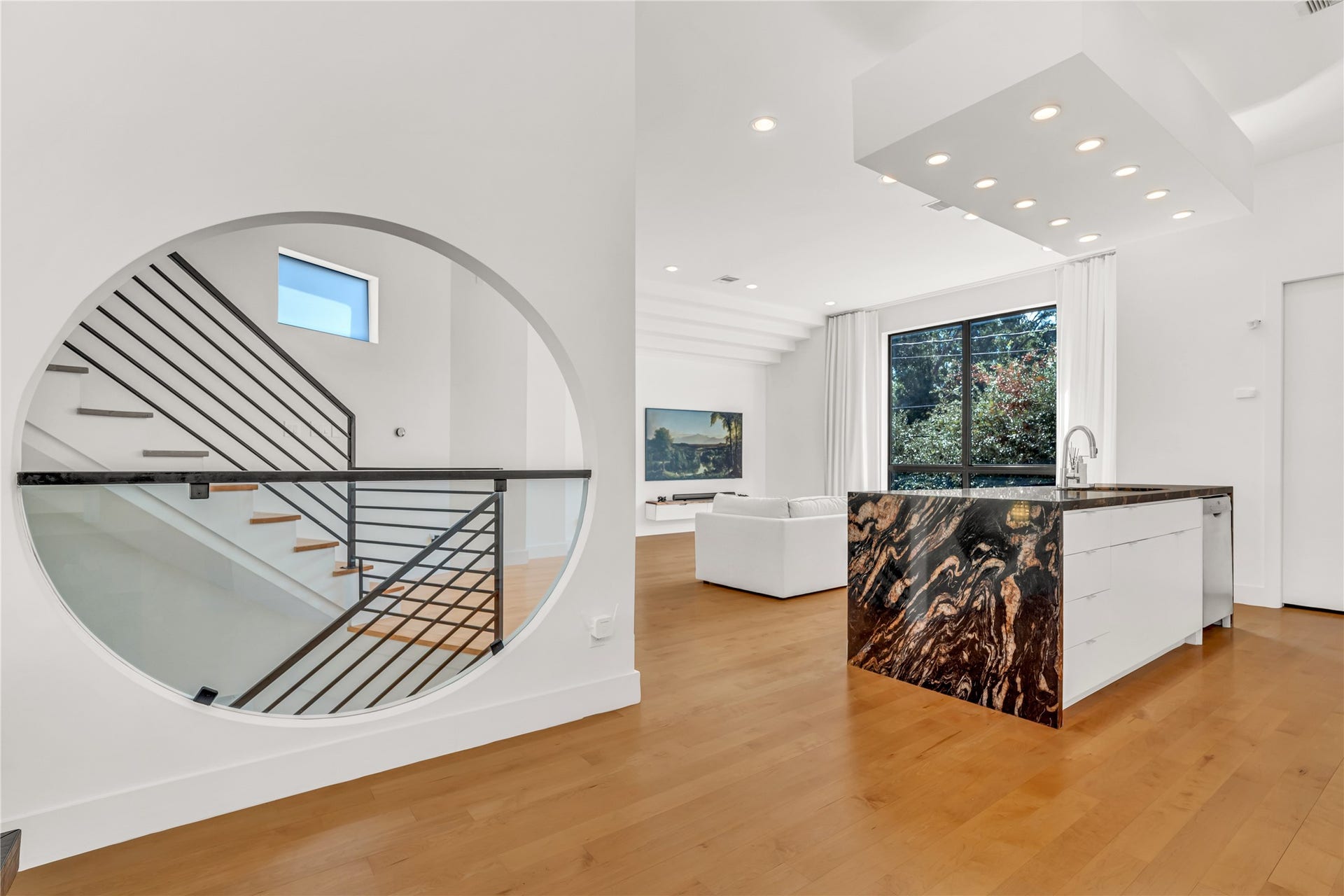 1624 Vermont Street, Houston, TX 77006 1624 Vermont Street, Houston, TX 77006