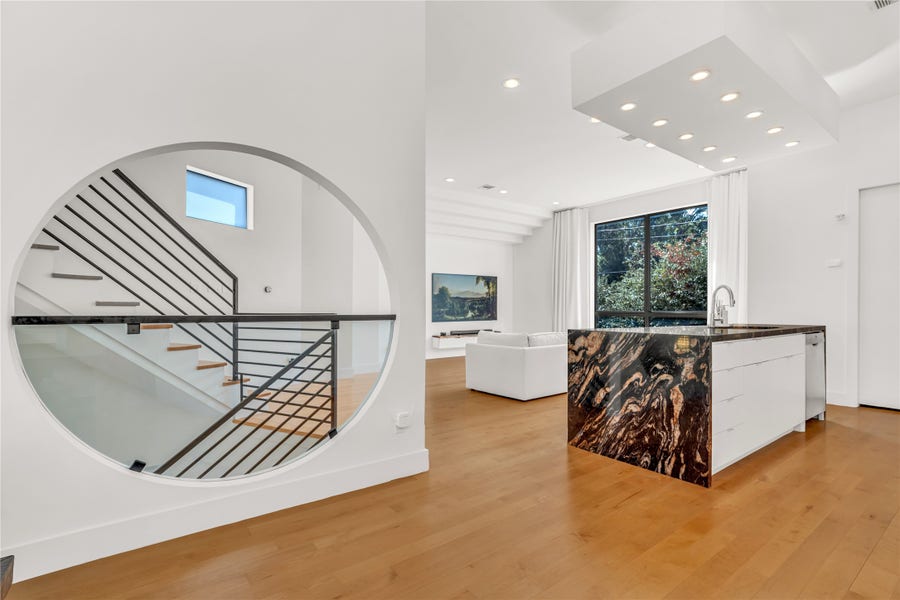 Property photo for 1624 Vermont Street, Houston, TX