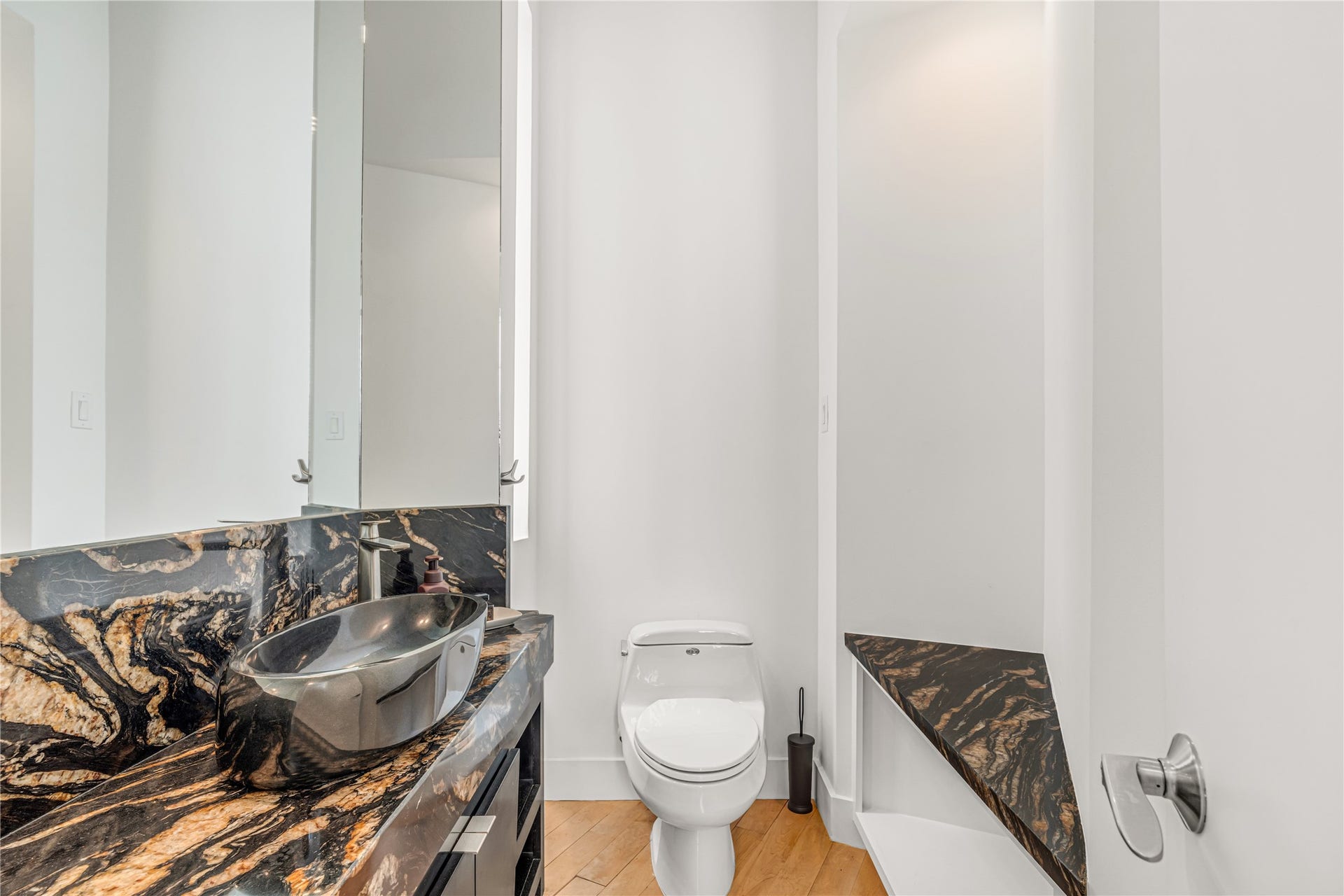 1624 Vermont Street, Houston, TX 77006 1624 Vermont Street, Houston, TX 77006