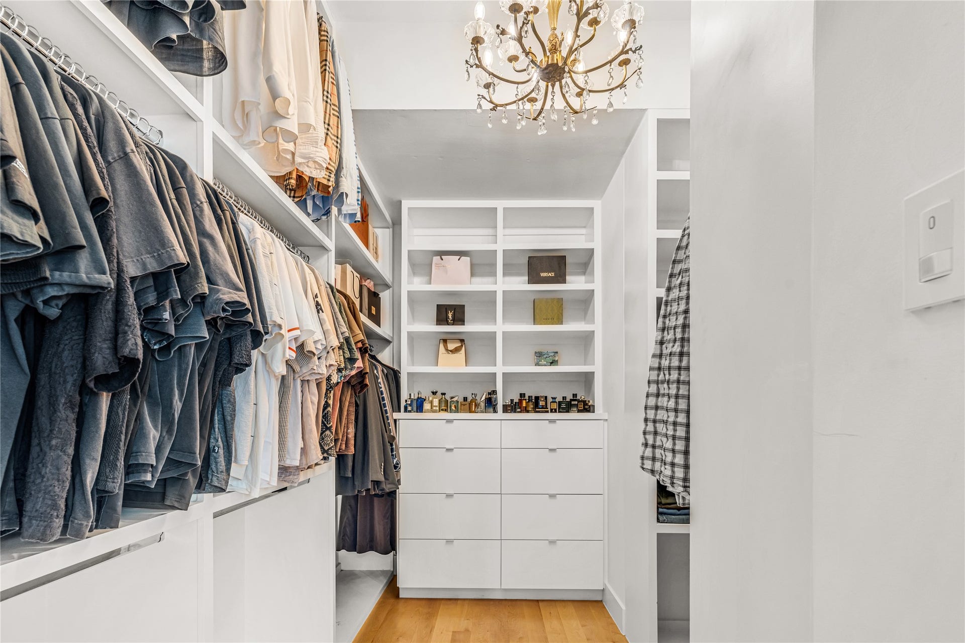 1624 Vermont Street, Houston, TX 77006 1624 Vermont Street, Houston, TX 77006