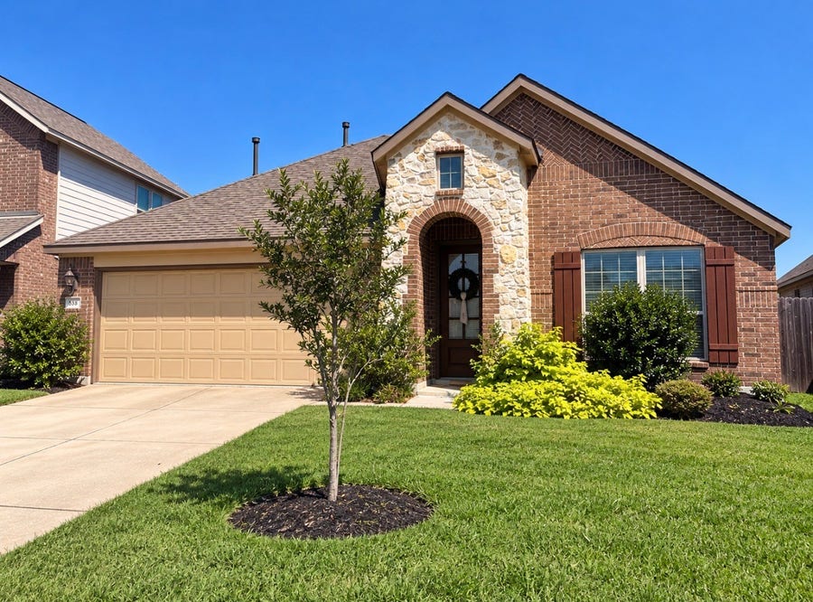 Property photo for 2638 Ivy Wood Lane, Conroe, TX