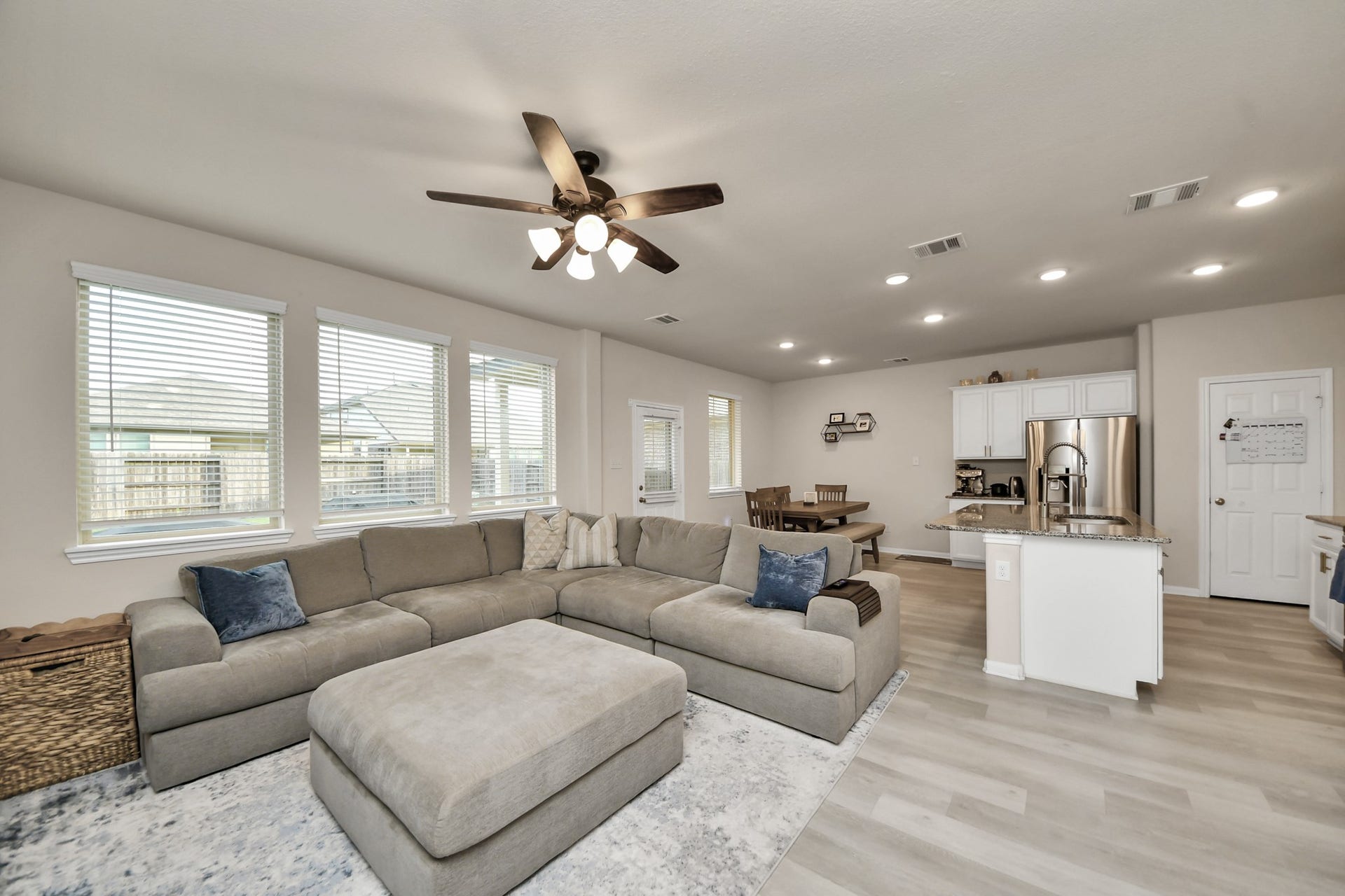 26030 Drover Sky Court, Richmond, TX 77406 Living room.