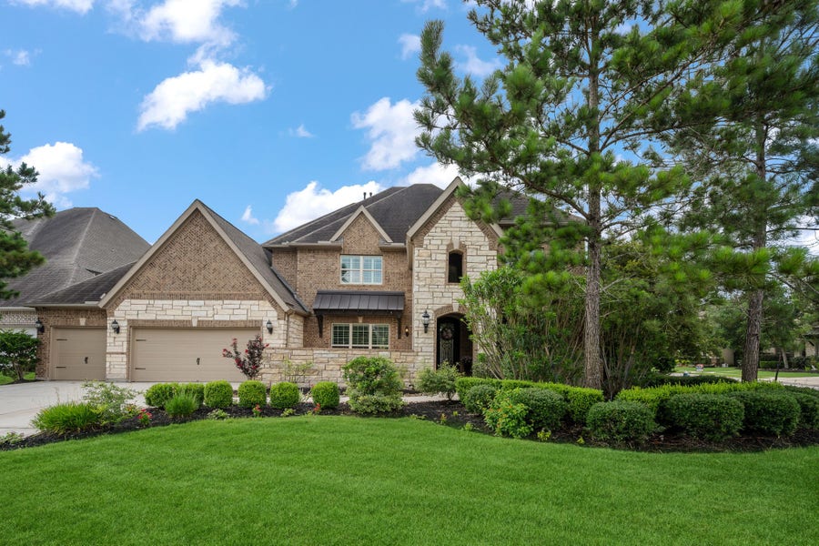 Property photo for 28680 Clear Woods Drive, Spring, TX