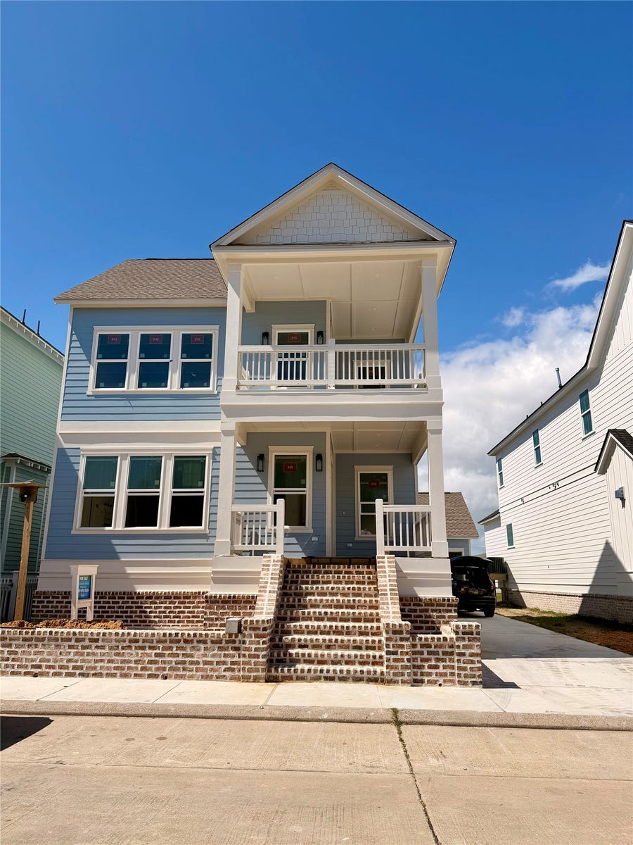 Property photo for 6 Westwind Road, Galveston, TX