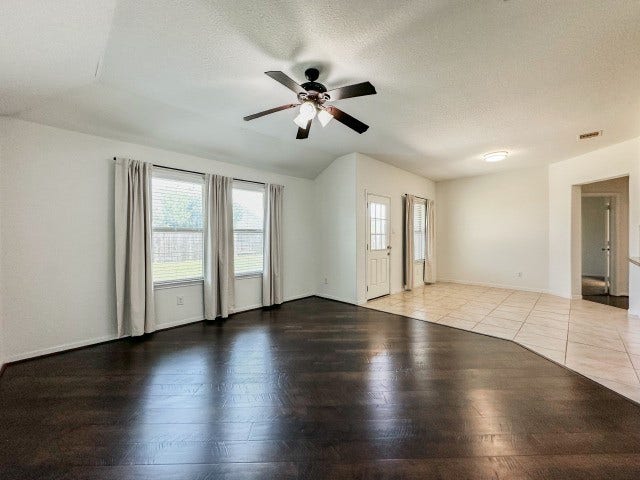 29015 Jacobs River Dr, Katy, TX 77494 Combo Breakfast & Living room