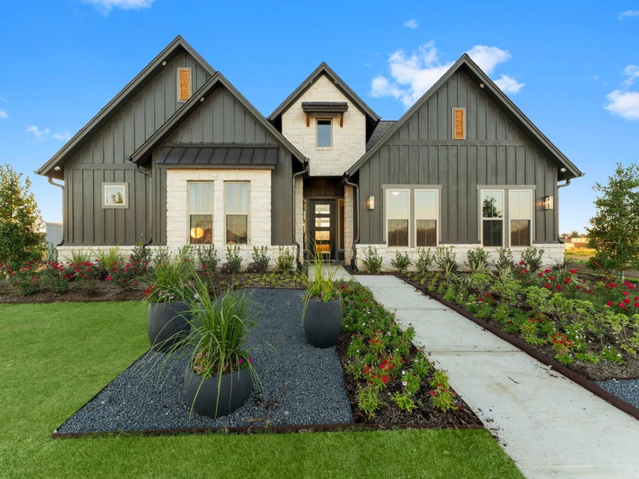 Property photo for 32411 Ebony Jewelwing Court, Fulshear, TX
