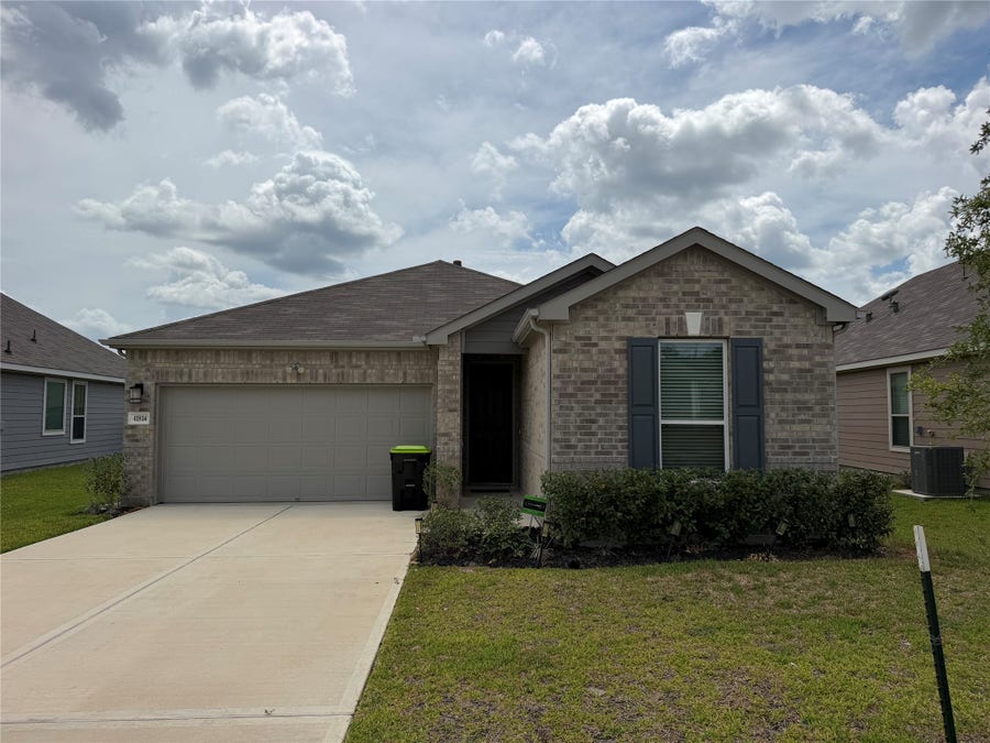 Property photo for 41814 Buckskin Basin Lane, Magnolia, TX