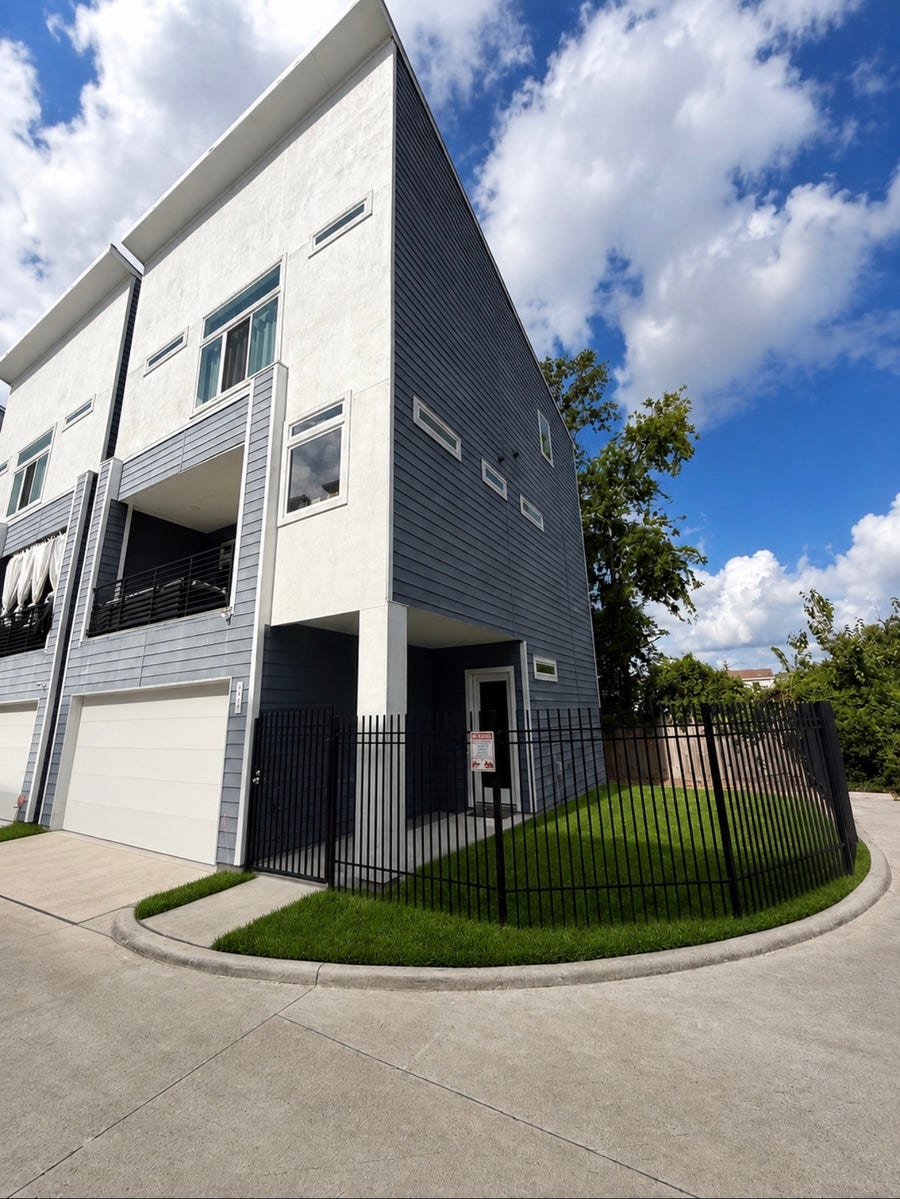 Property photo for 4711 Independence Heights Lane, Houston, TX