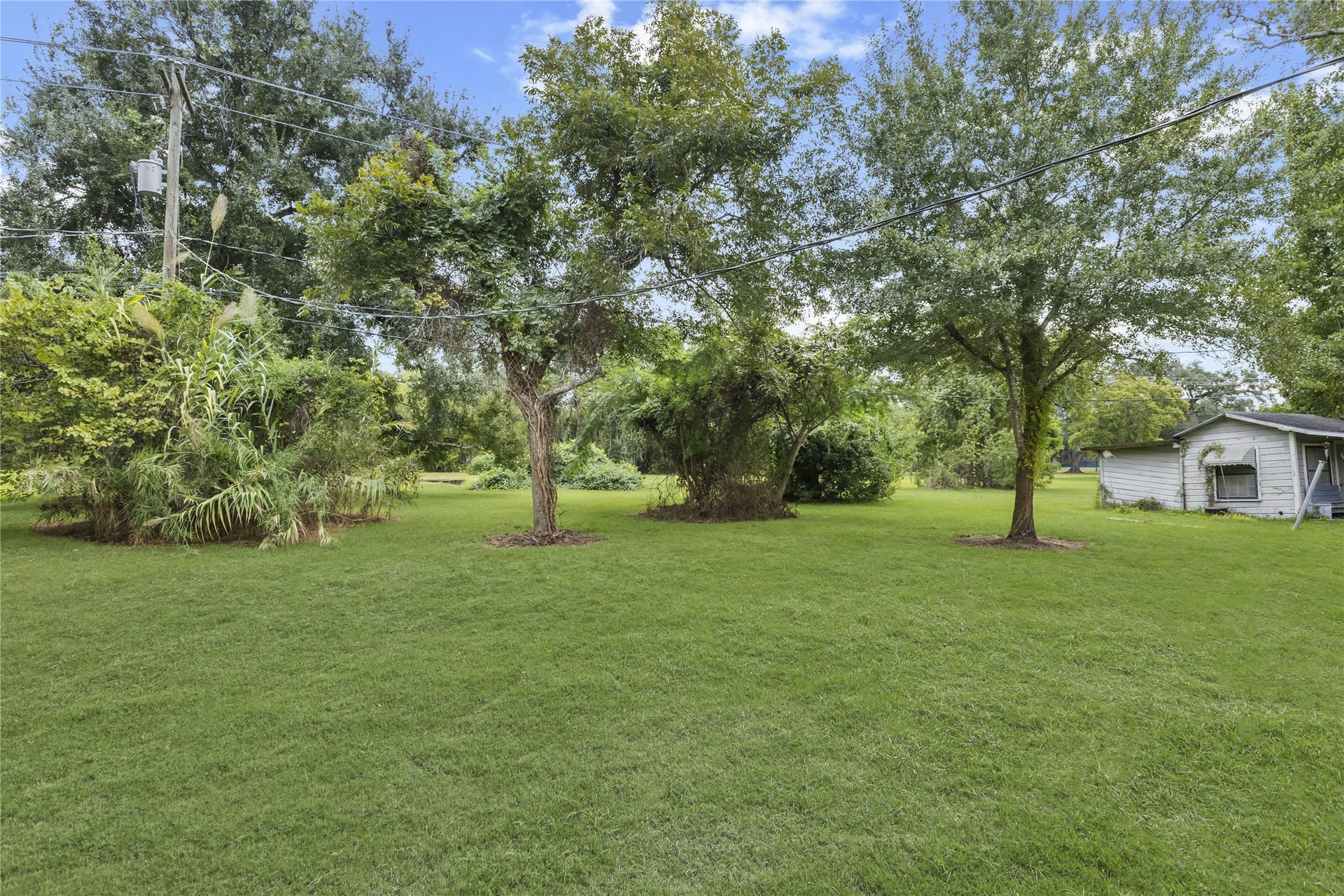 606 Winding Way Street, Lake Jackson, TX 77566