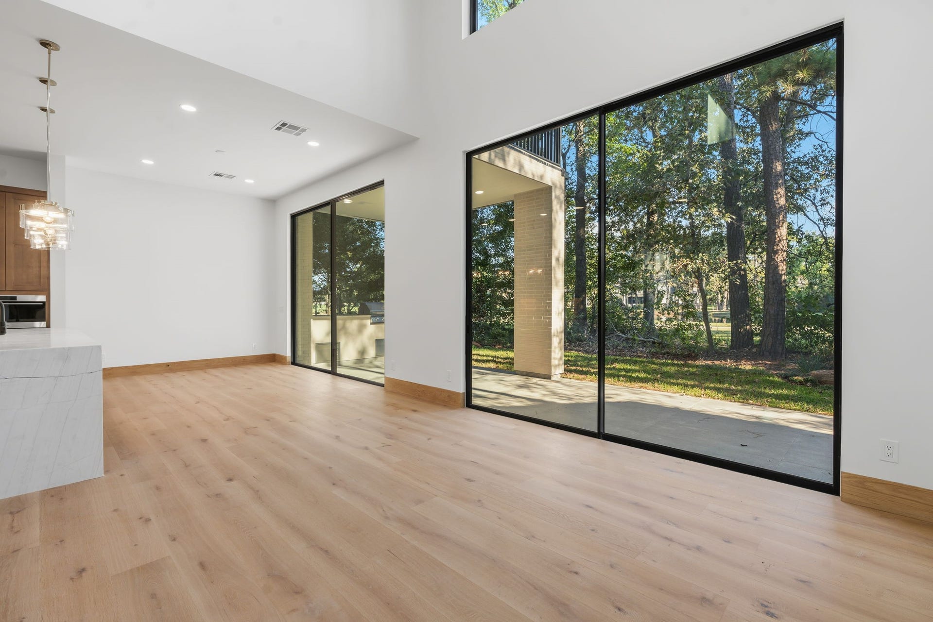 12 N Timber Top Dr, Spring, TX 77380 12 N Timber Top Dr, Spring, TX 77380