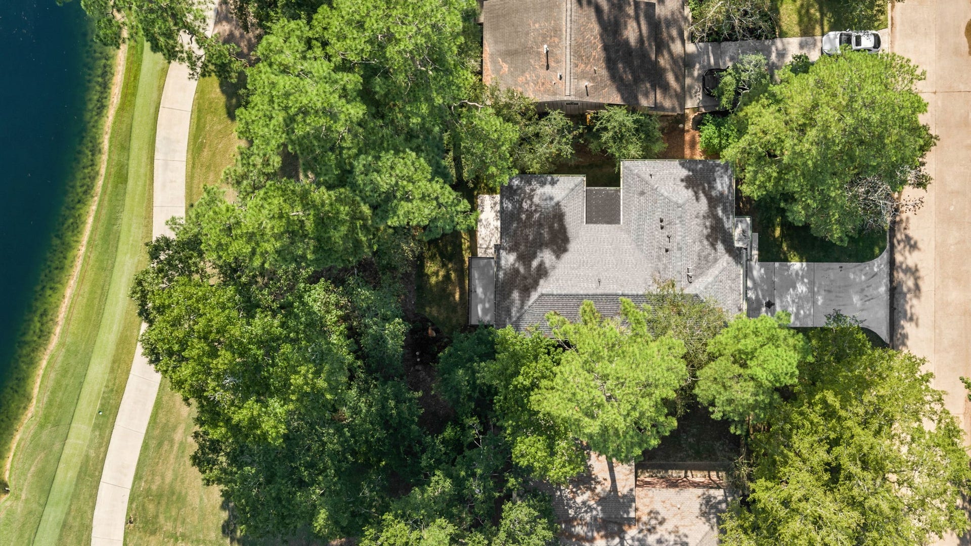 12 N Timber Top Dr, Spring, TX 77380 12 N Timber Top Dr, Spring, TX 77380