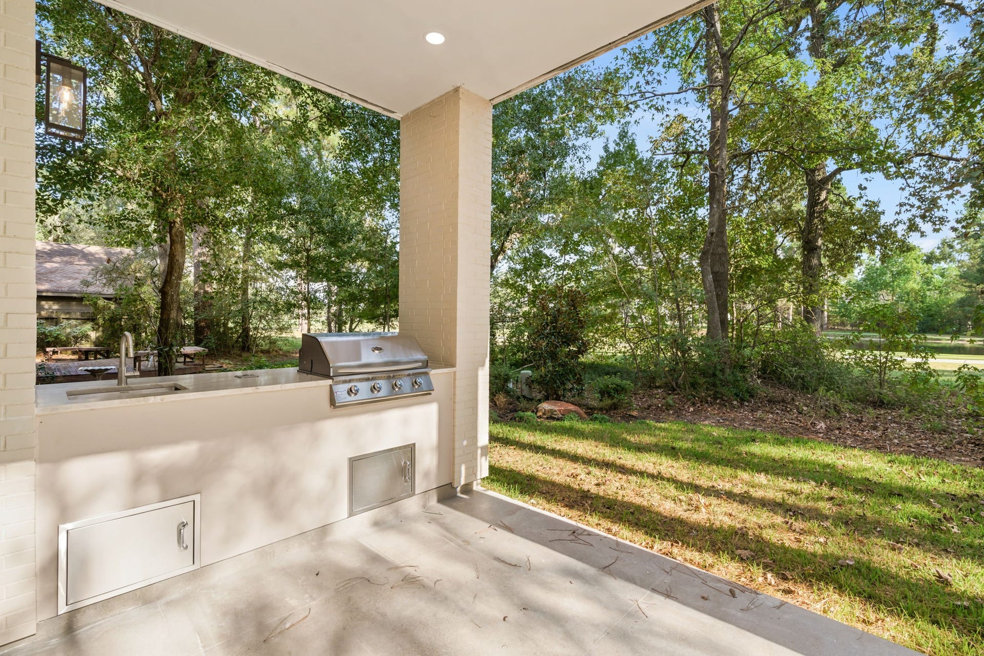 12 N Timber Top Dr, Spring, TX 77380 12 N Timber Top Dr, Spring, TX 77380