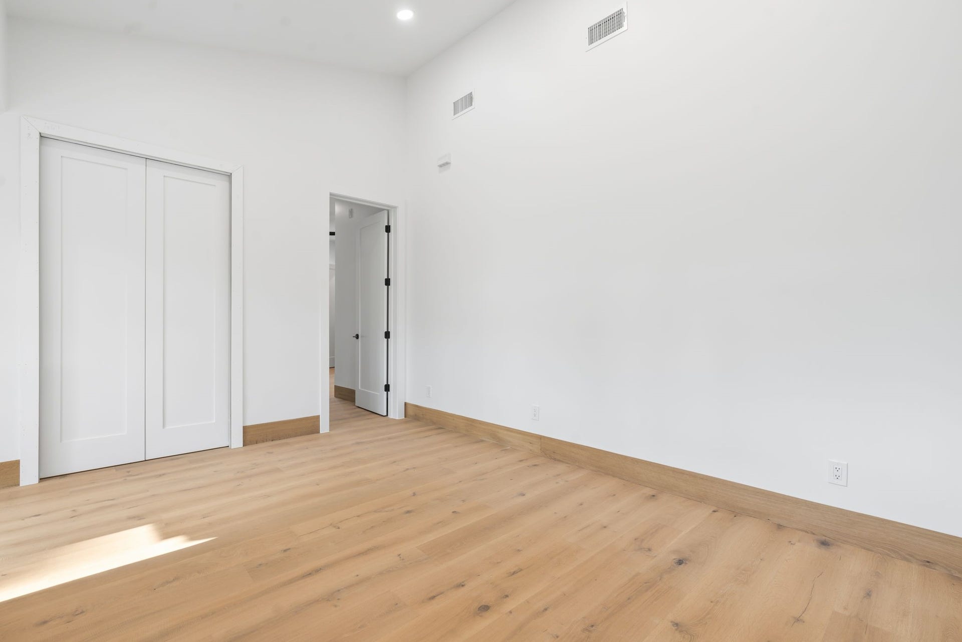12 N Timber Top Dr, Spring, TX 77380 12 N Timber Top Dr, Spring, TX 77380