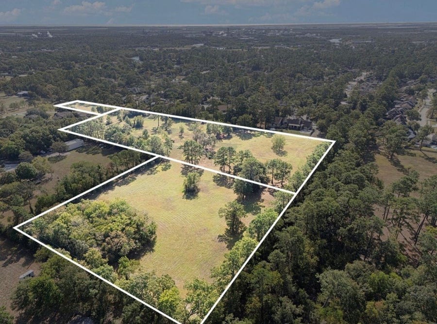 Property photo for 4615 Bayou Boulevard, Baytown, TX